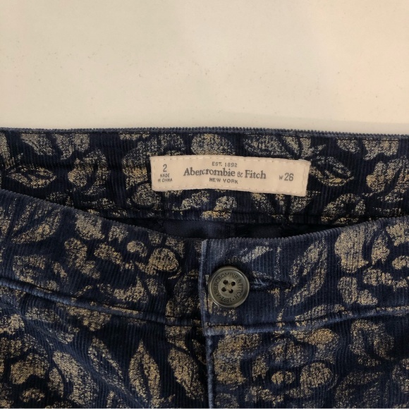Abercrombie & Fitch Blue Corduroy Floral Shorts - Picture 2 of 5